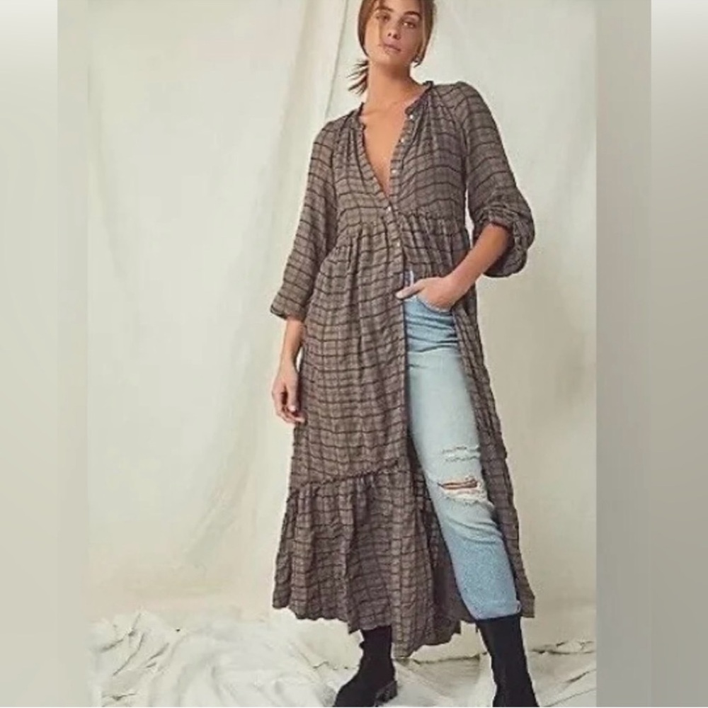 Free People Edie Tiered Maxi Dress in Horseshoe. Size Large. - Picture 3 of 5